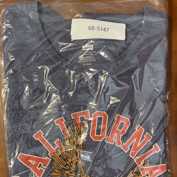 Levis T Shirt Mens Size XL Standard Blue California Eagle Logo Short Sleeve - Picture 10 of 10